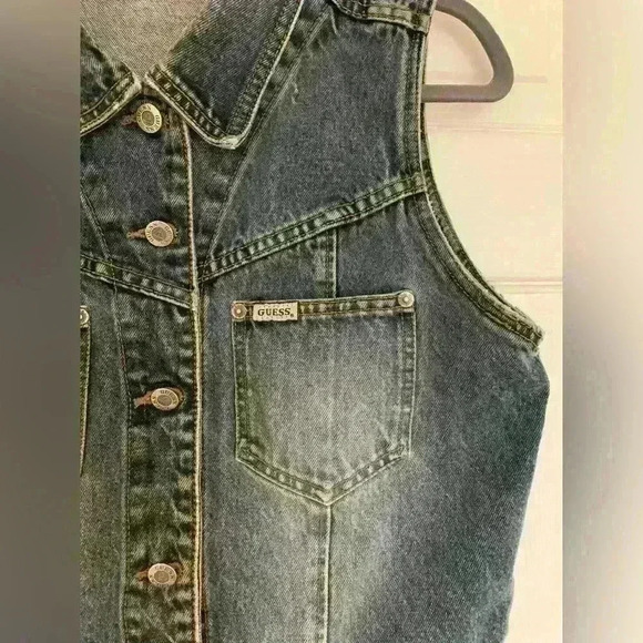 VINTAGE GUESS DENIM BUTTON DOWN VEST  SIZE MEDIUM - Picture 2 of 5